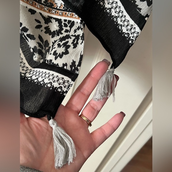 NWT Vince Camuto Ruana Wrap, Rayon Women’s OS - Picture 13 of 16